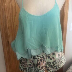 2 PIECE outfit!!! I TOO Camisole tank top and green leopard shorts! size LARGE